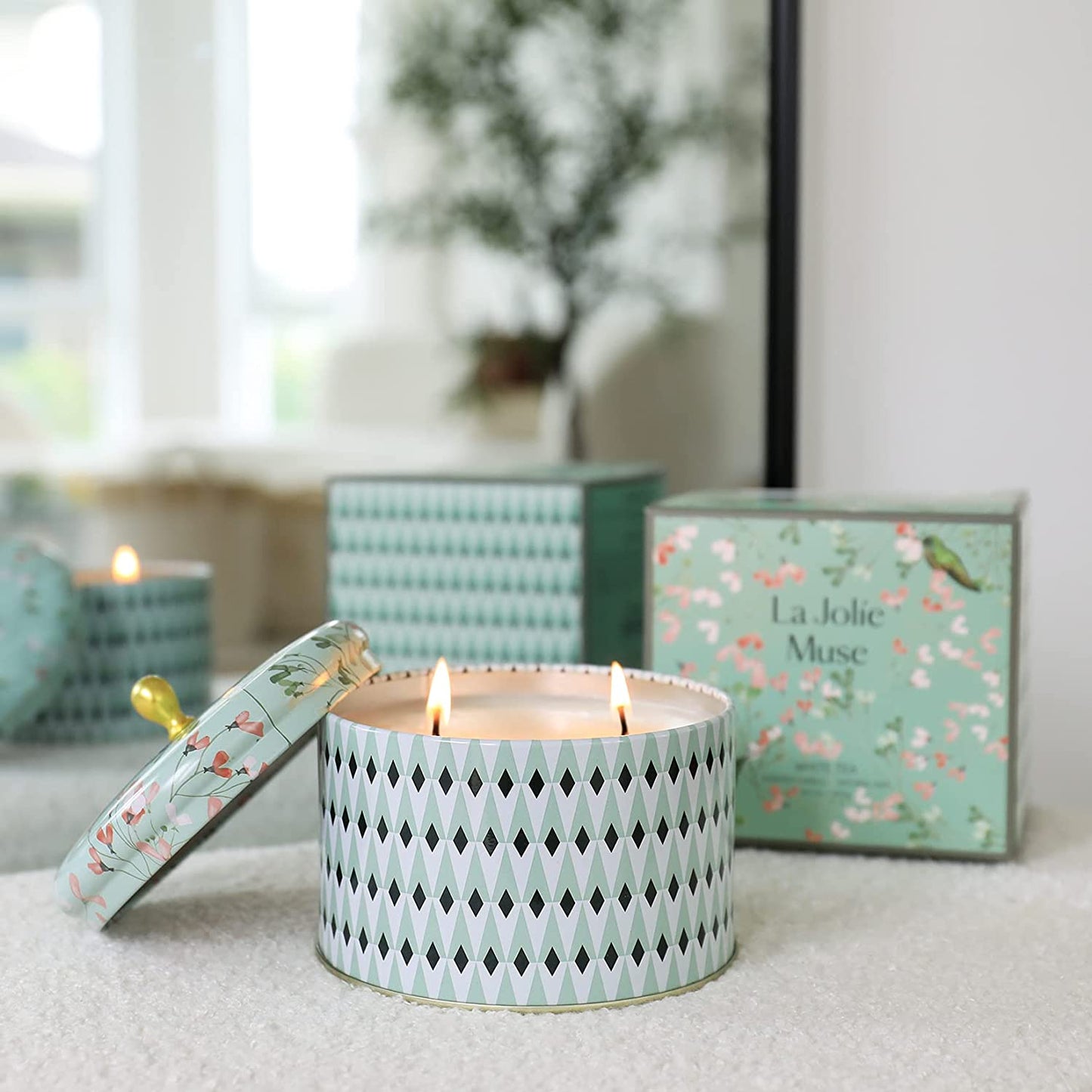 LA JOLIE MUSE Tin Candle, White Tea