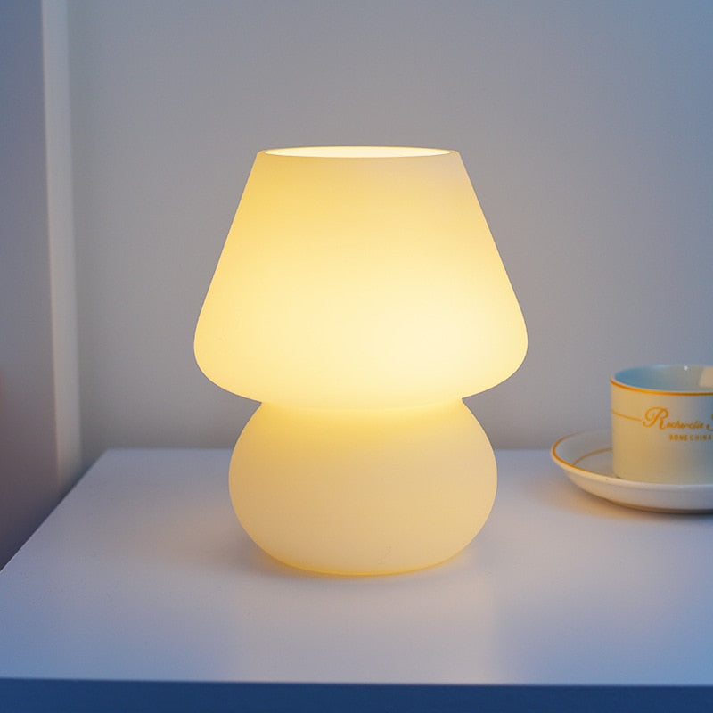 Ansel Glass Table Lamp 7.5"
