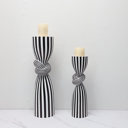 Knotted Black and White Candlestick
